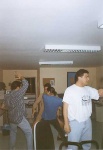 TREMENDO DANCING AL FONDO. MIENTRAS EL CHUPACAMARAS DE TURNO